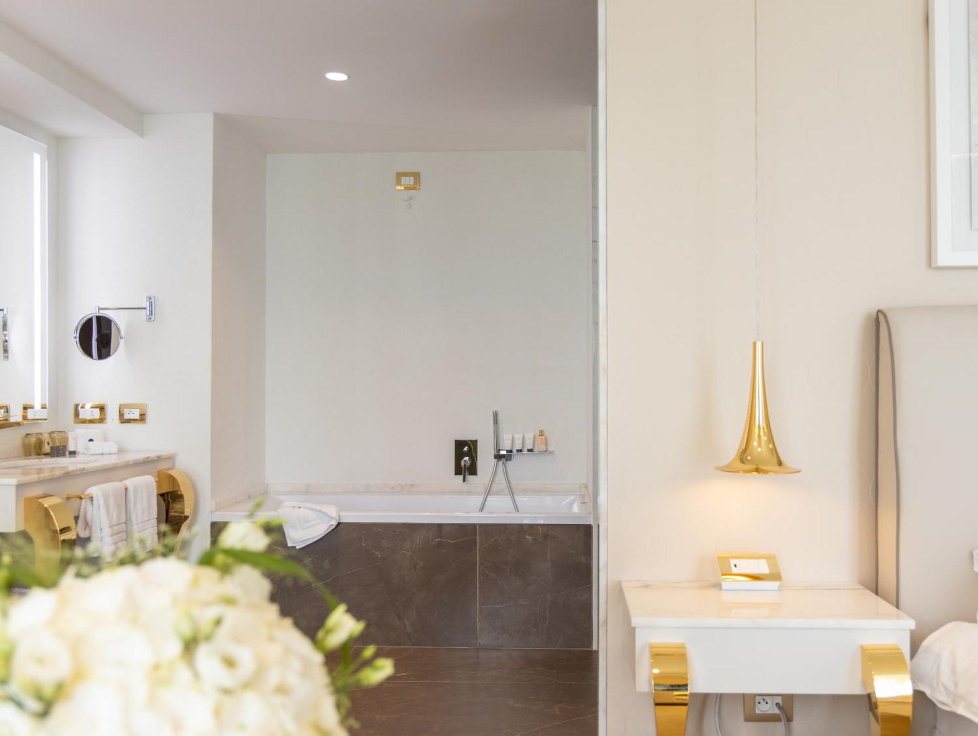 Boscolo Lyon Hotel & Spa ภายนอก รูปภาพ